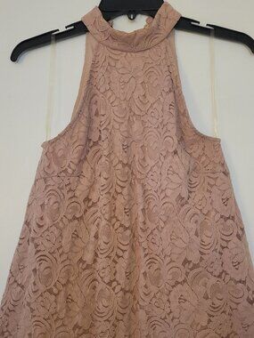 Lace Halter Neck Sleeveless Blouse